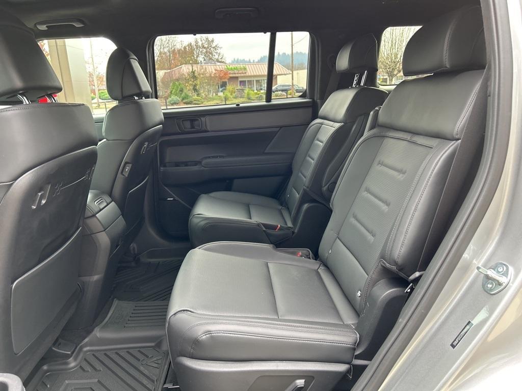 used 2025 Hyundai Santa Fe car, priced at $39,999