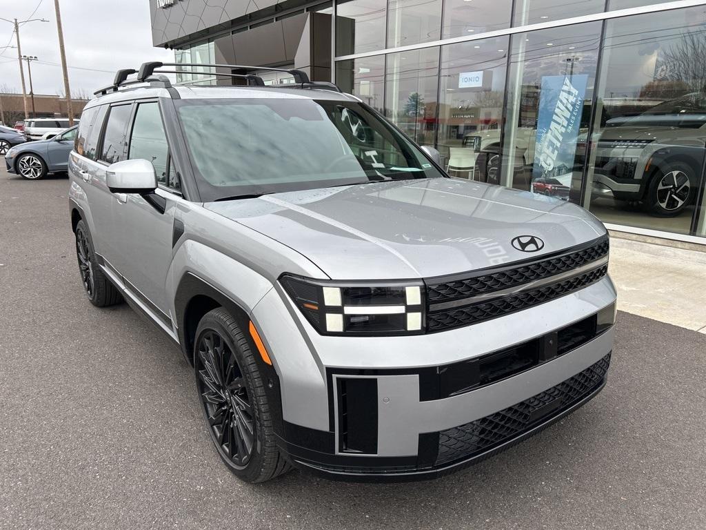 used 2025 Hyundai Santa Fe car, priced at $39,999