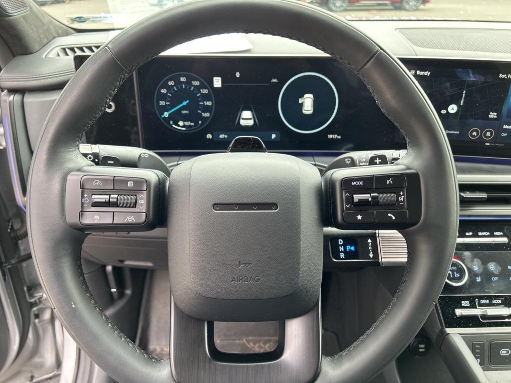 used 2025 Hyundai Santa Fe car, priced at $39,999