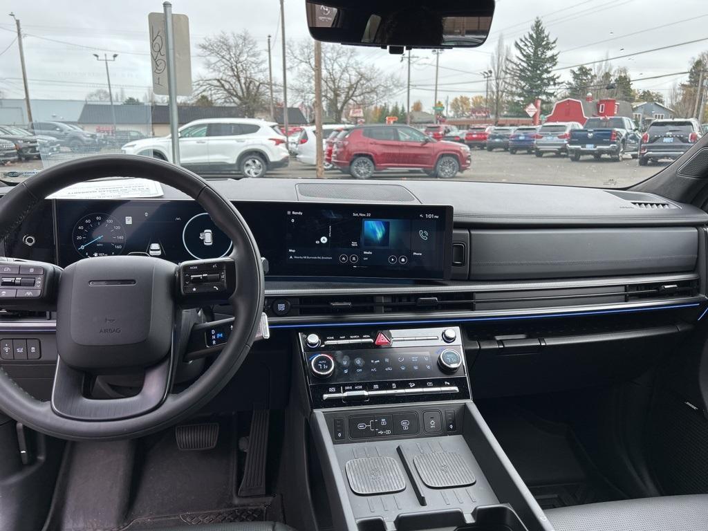 used 2025 Hyundai Santa Fe car, priced at $39,999