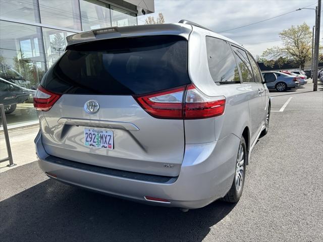 used 2018 Toyota Sienna car, priced at $26,067