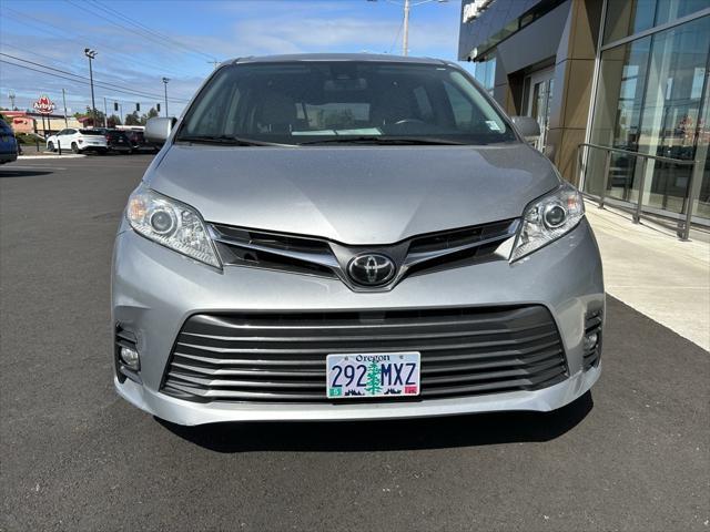 used 2018 Toyota Sienna car, priced at $26,067