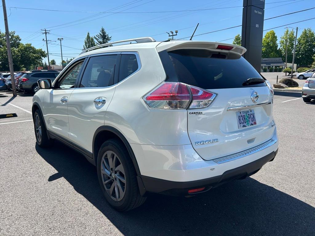 used 2016 Nissan Rogue car, priced at $15,950