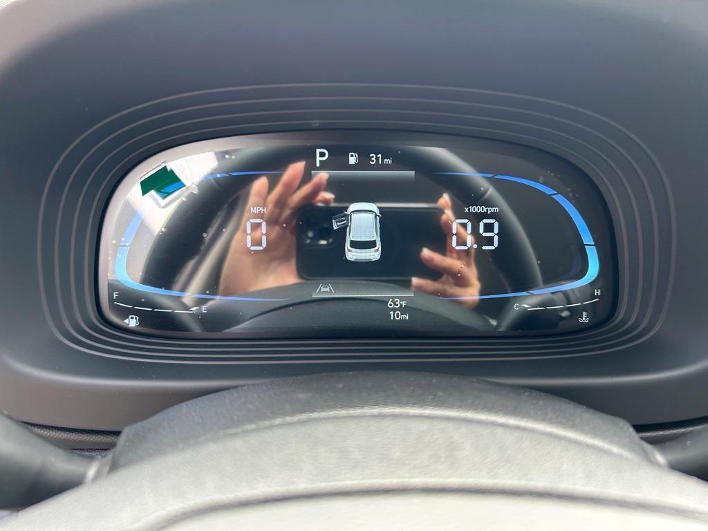 new 2025 Hyundai Venue car, priced at $25,386