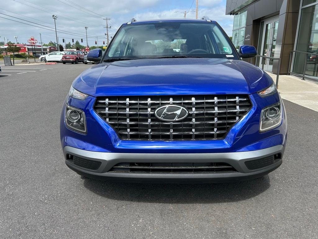 new 2025 Hyundai Venue car, priced at $23,081