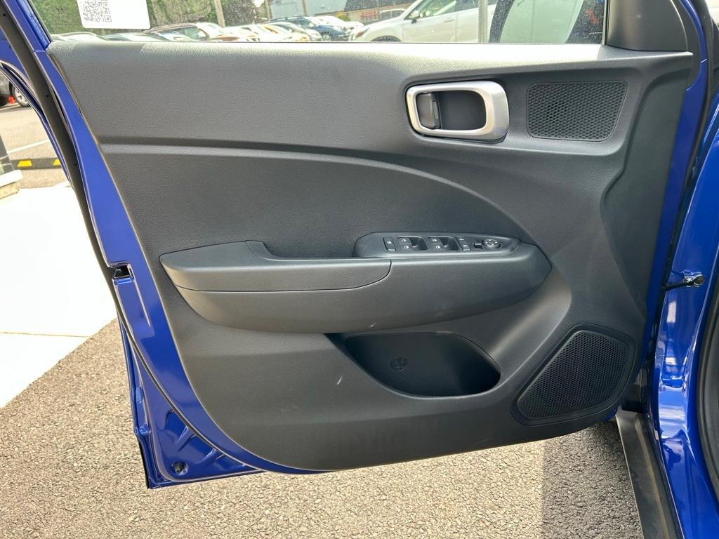 new 2025 Hyundai Venue car, priced at $23,081