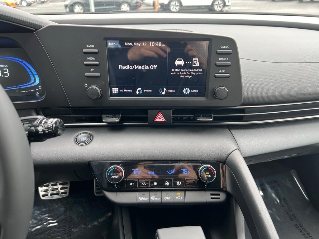 new 2025 Hyundai Elantra car, priced at $23,415