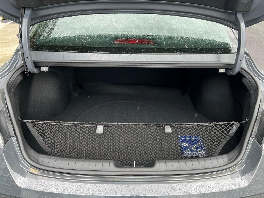 new 2025 Hyundai Elantra car, priced at $23,415