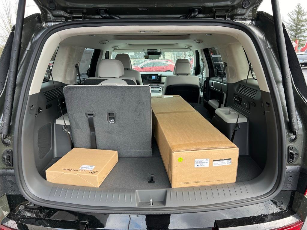new 2025 Hyundai Santa Fe car, priced at $47,266