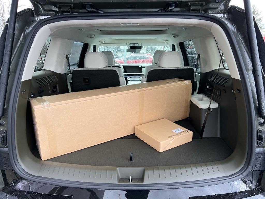 new 2025 Hyundai Santa Fe car, priced at $47,266