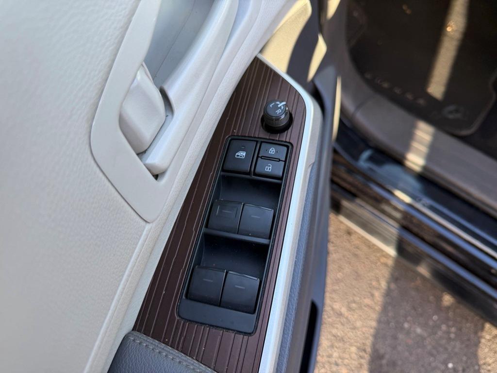 used 2021 Toyota Sienna car, priced at $28,799