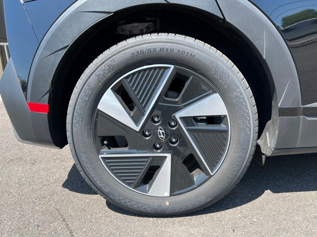 new 2025 Hyundai IONIQ 5 car, priced at $47,575