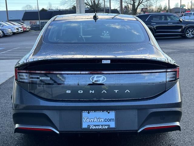 new 2025 Hyundai Sonata car, priced at $28,350