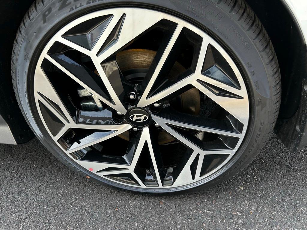 new 2025 Hyundai IONIQ 6 car, priced at $43,915