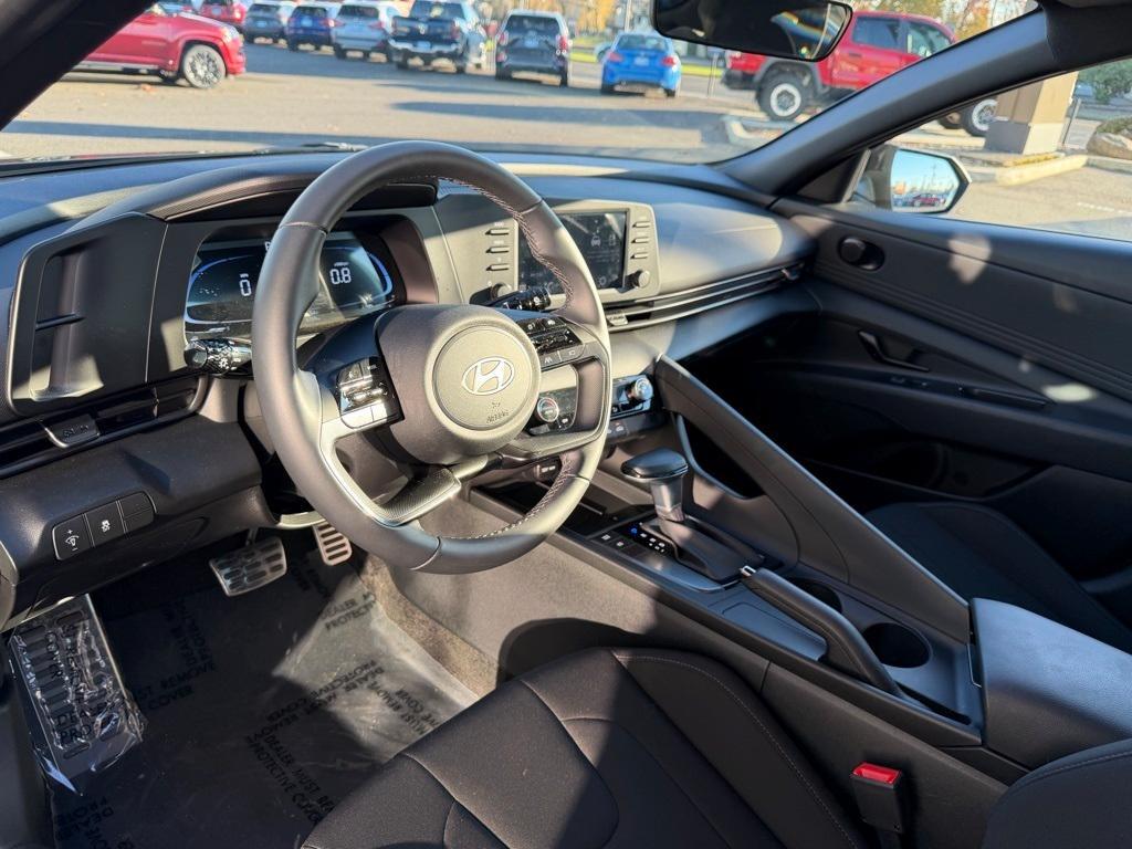 used 2025 Hyundai Elantra car, priced at $21,555