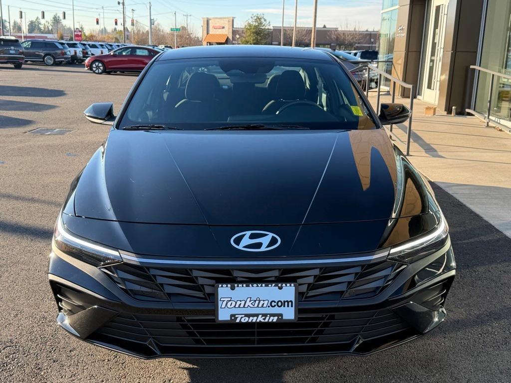 used 2025 Hyundai Elantra car, priced at $21,555