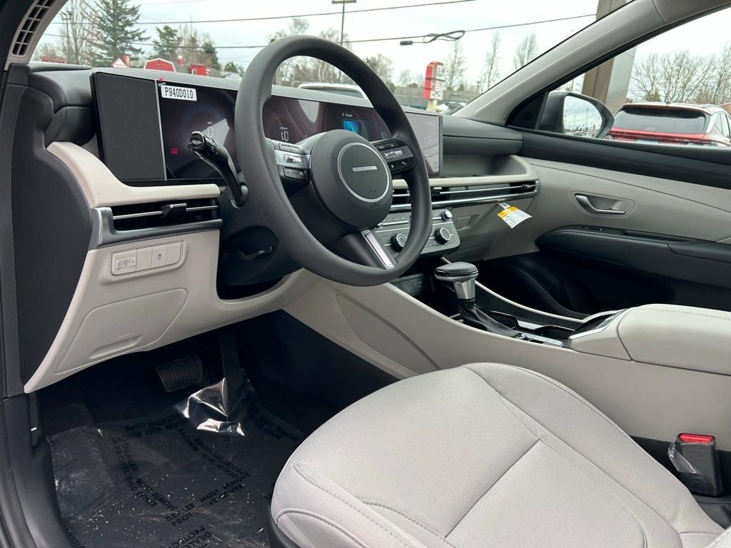 new 2025 Hyundai Tucson car, priced at $30,140