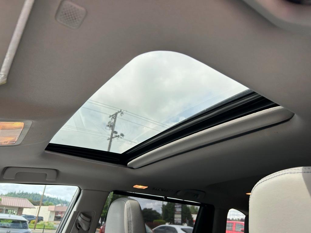 used 2019 Toyota Highlander car, priced at $28,447