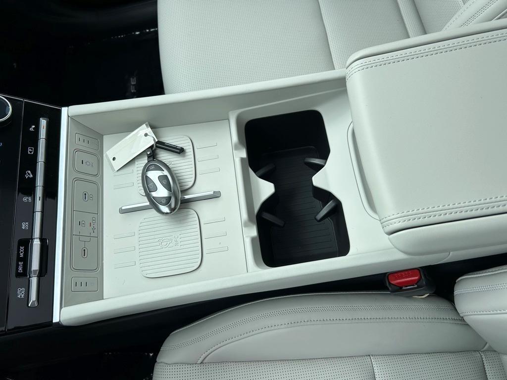 new 2025 Hyundai Santa Fe car, priced at $47,266