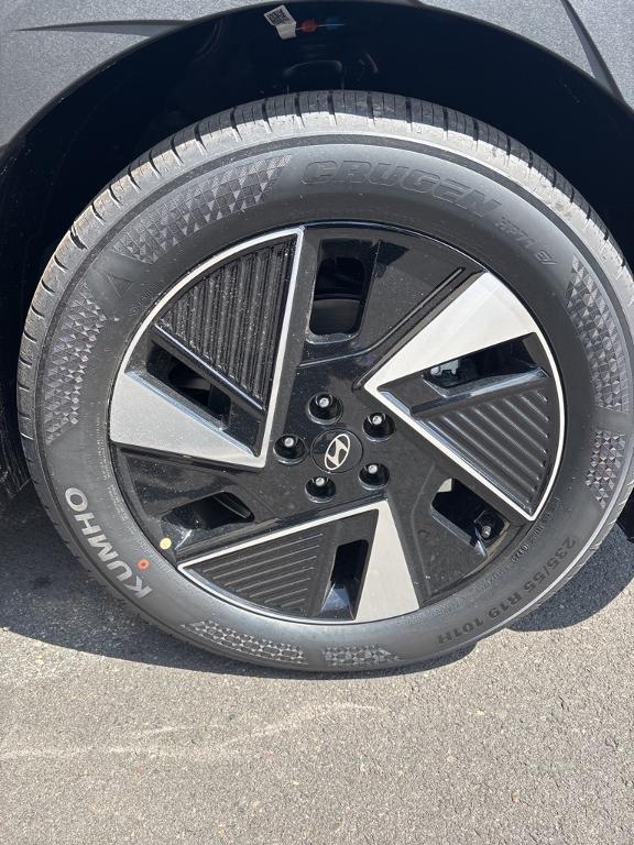 new 2025 Hyundai IONIQ 5 car, priced at $52,497