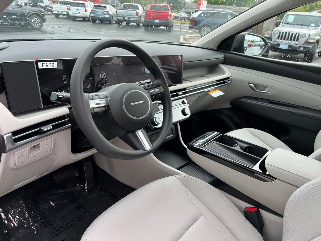 new 2026 Hyundai TUCSON Hybrid car, priced at $36,003
