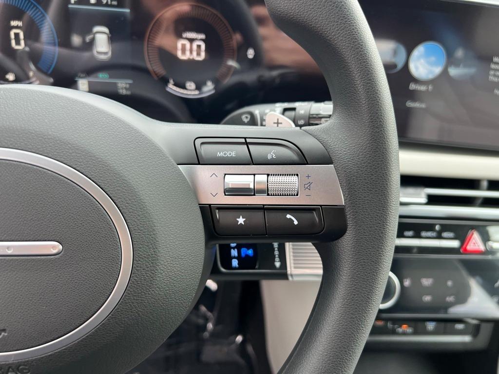 new 2026 Hyundai TUCSON Hybrid car, priced at $36,003