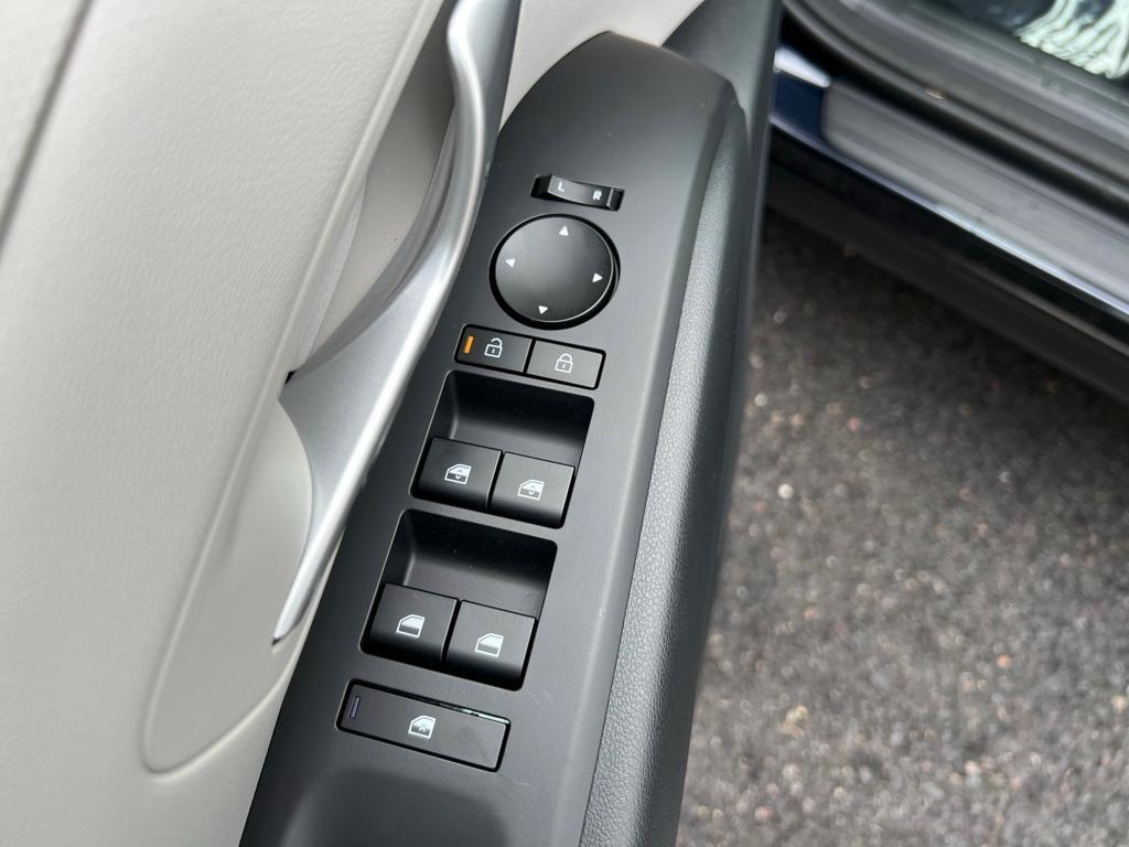 new 2026 Hyundai TUCSON Hybrid car, priced at $36,003