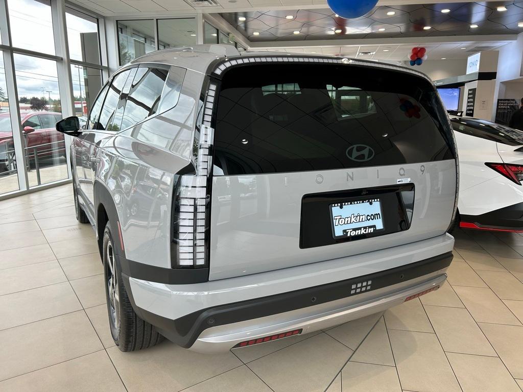 new 2026 Hyundai IONIQ 9 car, priced at $61,600