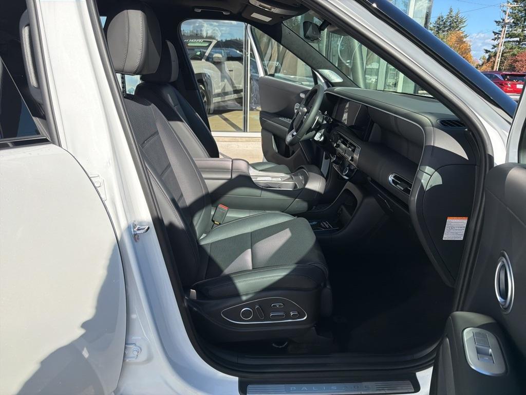 new 2026 Hyundai Palisade Hybrid car, priced at $60,821
