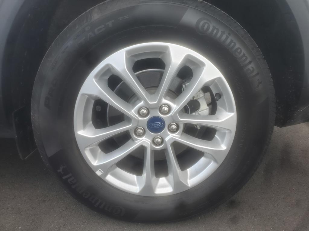 used 2022 Ford Escape car, priced at $21,888