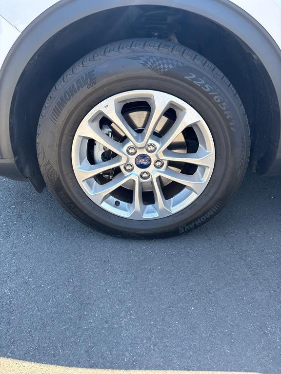 used 2022 Ford Escape car, priced at $19,998
