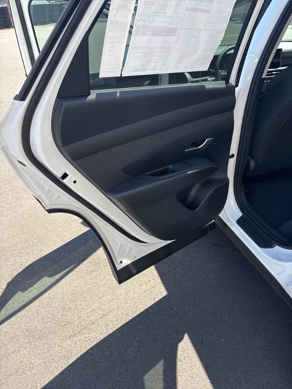new 2025 Hyundai TUCSON Plug-In Hybrid car, priced at $42,000