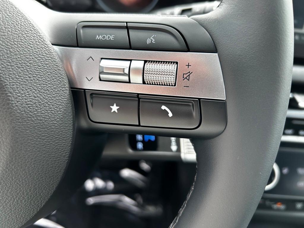 new 2025 Hyundai TUCSON Hybrid car, priced at $36,665