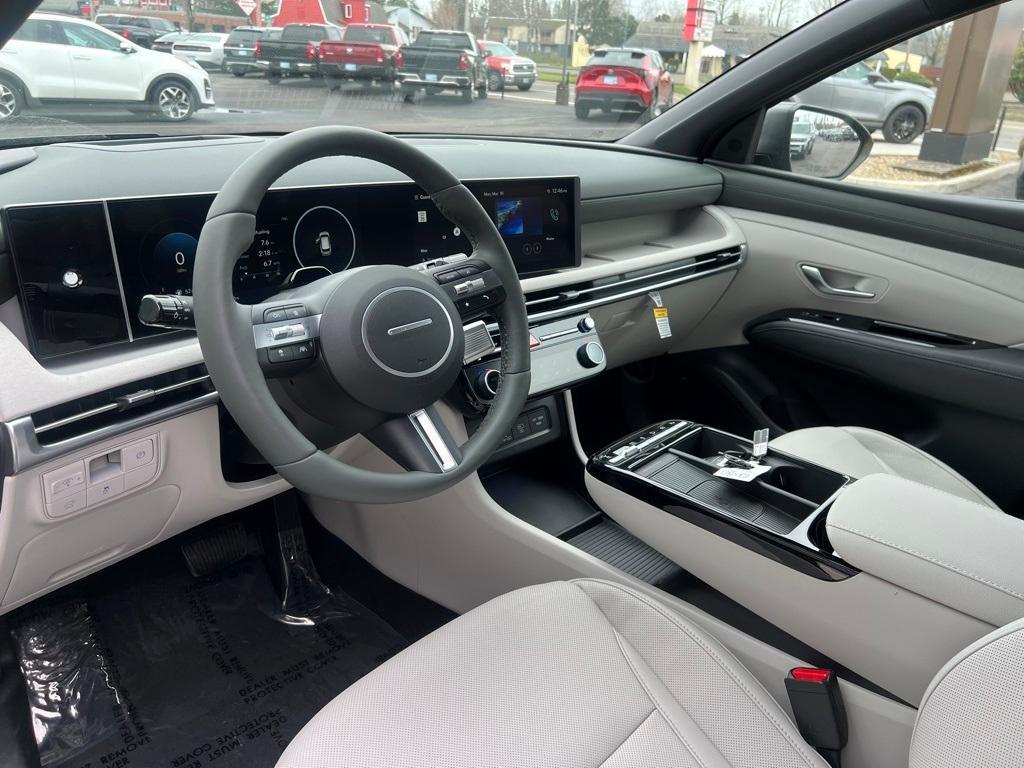 new 2025 Hyundai Tucson car, priced at $39,051