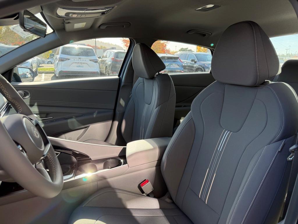 new 2026 Hyundai ELANTRA HEV car, priced at $29,552