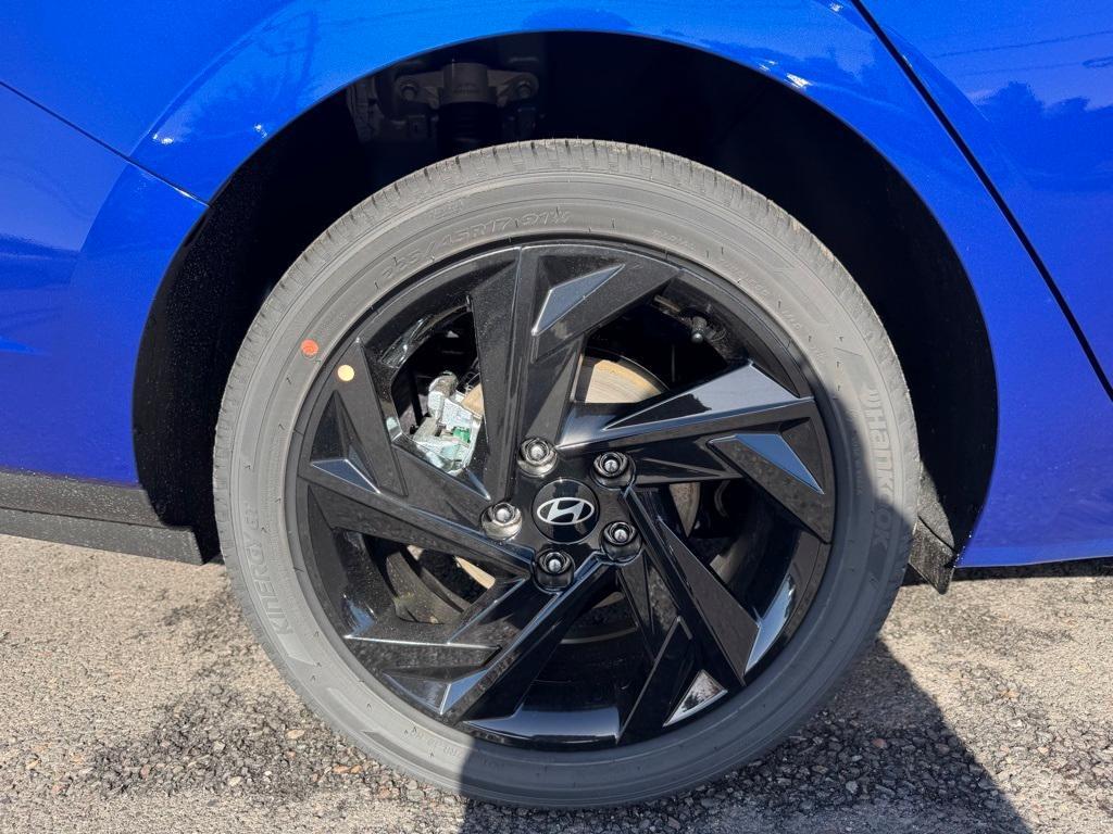 new 2026 Hyundai ELANTRA HEV car, priced at $29,552