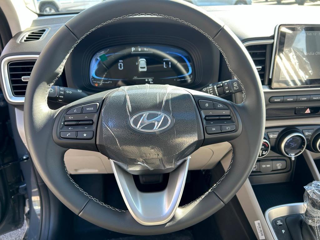 new 2025 Hyundai Venue car, priced at $22,847