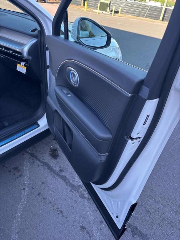 new 2026 Hyundai IONIQ 9 car, priced at $69,250