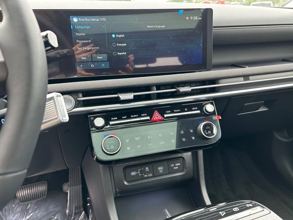 new 2025 Hyundai TUCSON Hybrid car, priced at $42,100