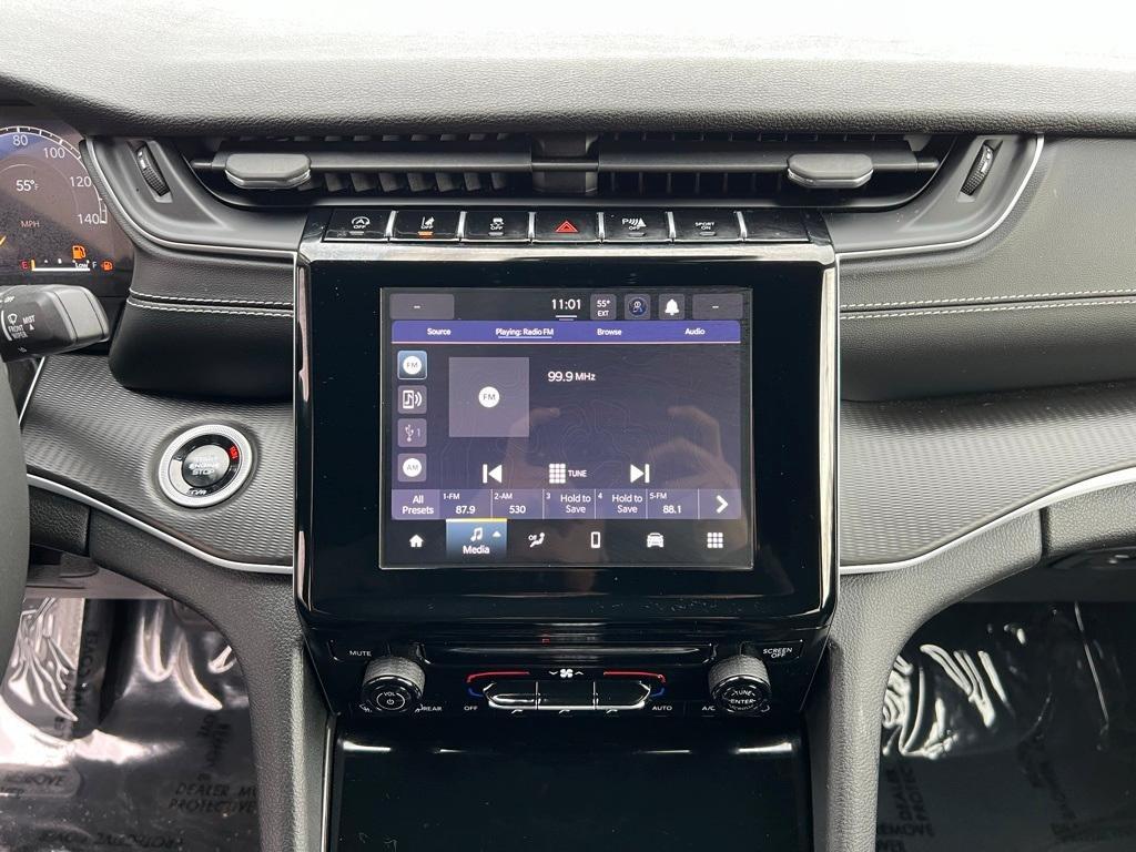 used 2024 Jeep Grand Cherokee car, priced at $32,997