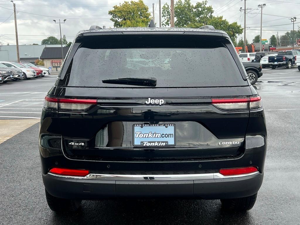 used 2024 Jeep Grand Cherokee car, priced at $32,997