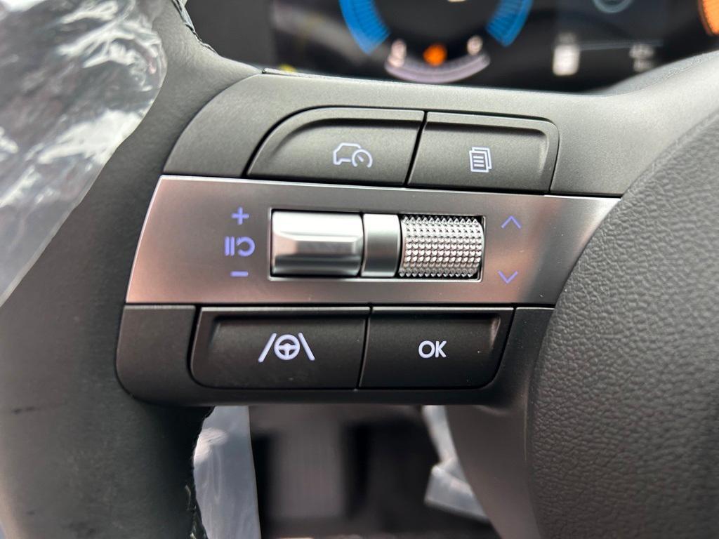 new 2025 Hyundai Kona car, priced at $28,545