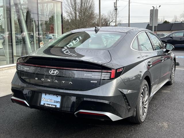 new 2025 Hyundai Sonata Hybrid car, priced at $32,710