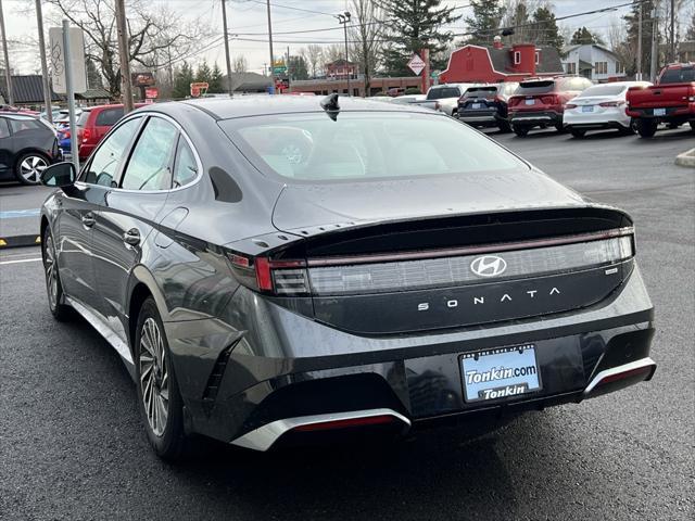 new 2025 Hyundai Sonata Hybrid car, priced at $32,710