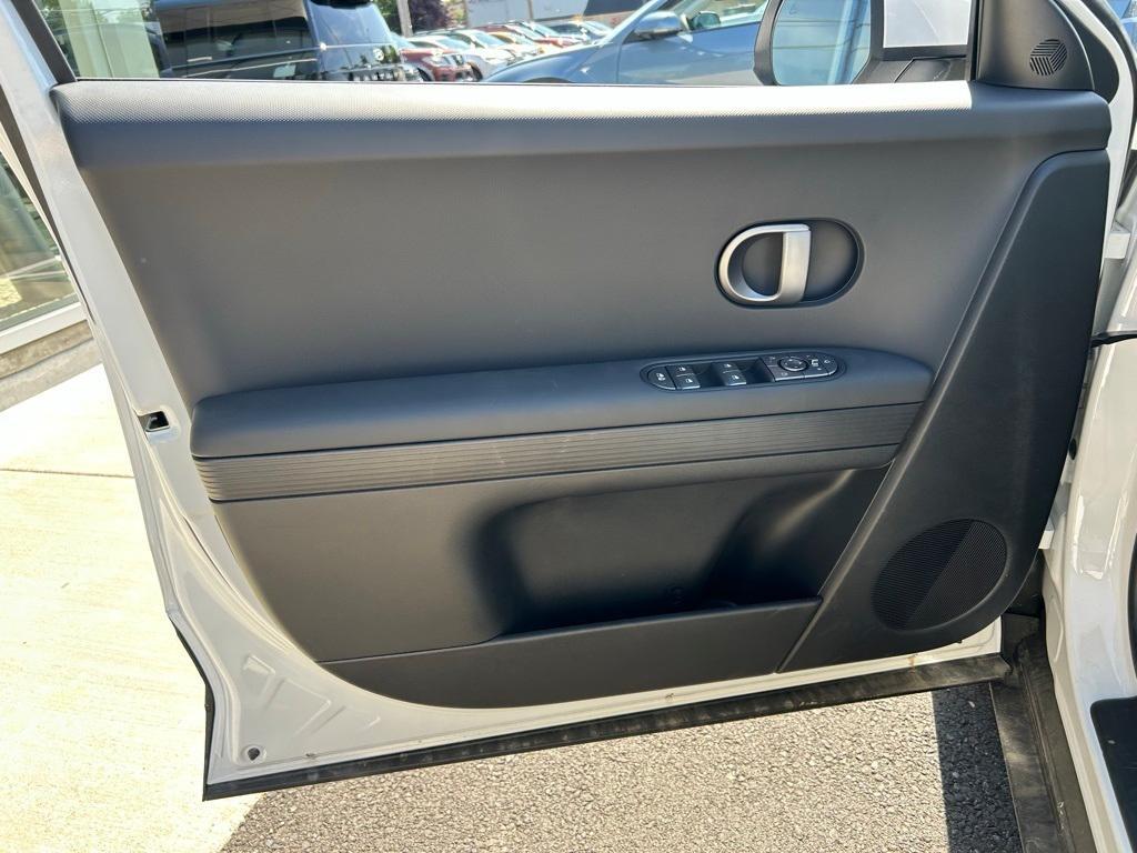 new 2025 Hyundai IONIQ 5 car, priced at $47,470