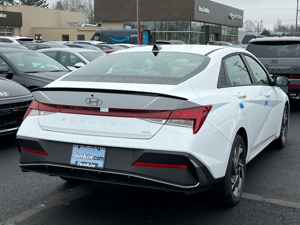 new 2025 Hyundai ELANTRA HEV car, priced at $27,181