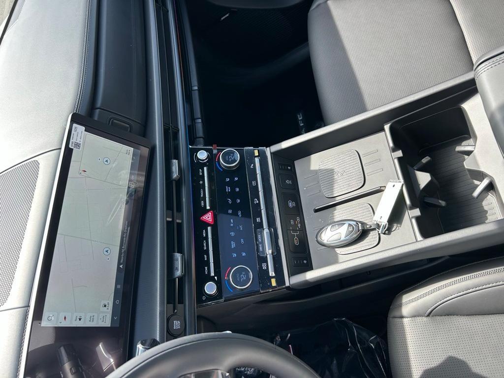 new 2025 Hyundai SANTA FE HEV car, priced at $49,835