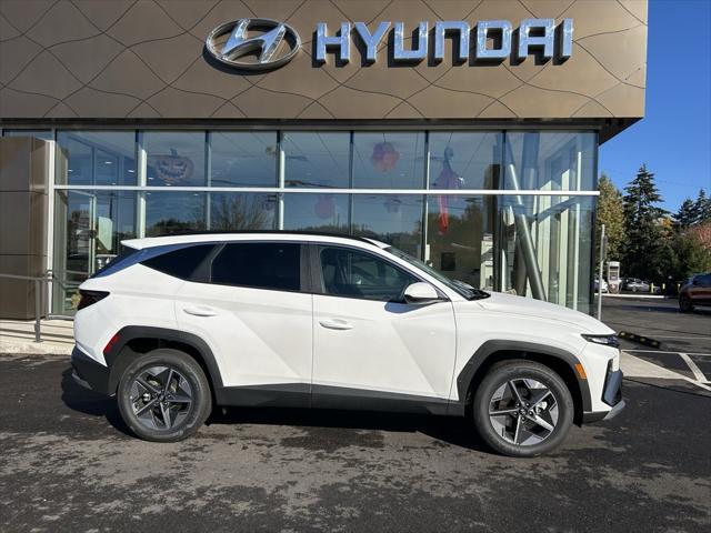 new 2025 Hyundai Tucson car, priced at $34,115