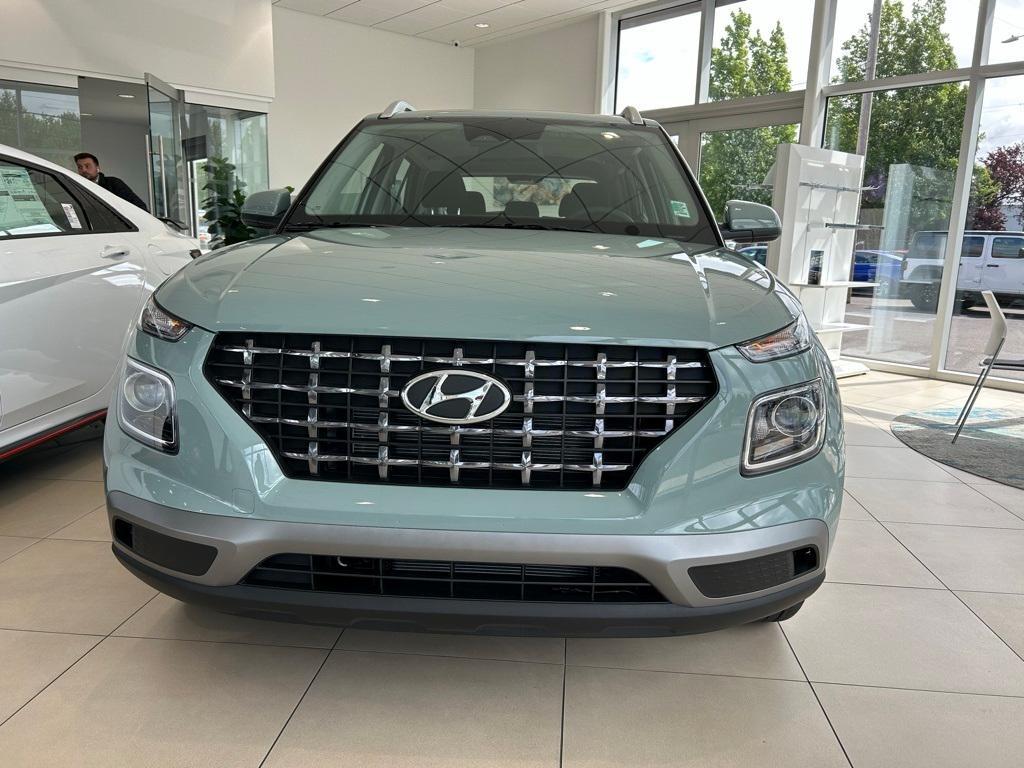 new 2025 Hyundai Venue car, priced at $23,475