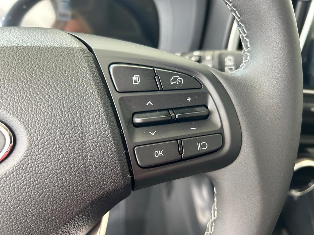 new 2025 Hyundai Venue car, priced at $23,475